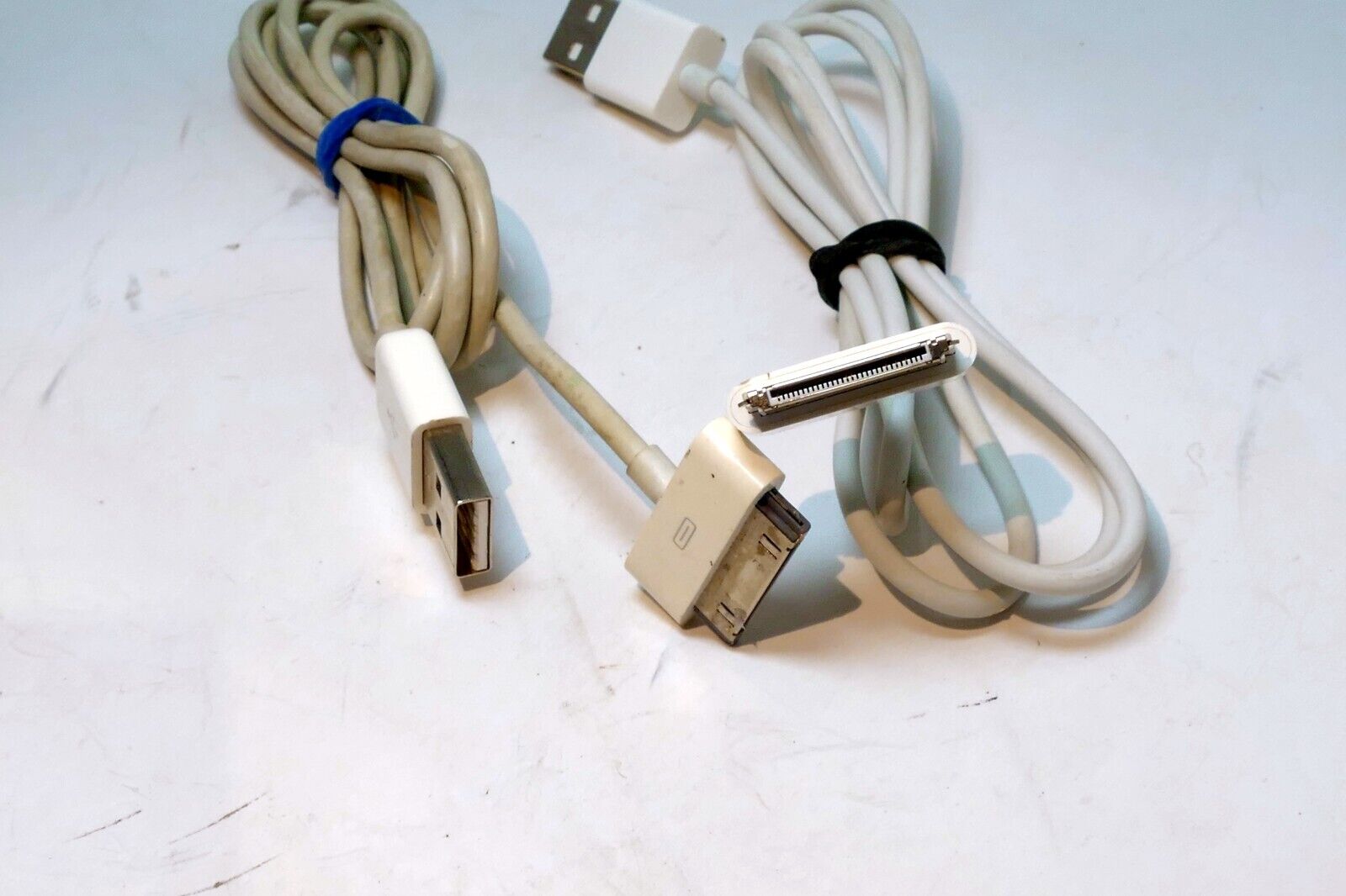 2X pack 3 feet 30 pin Type Connector Cable to Type A USB iPod Ipad 4 3 G S