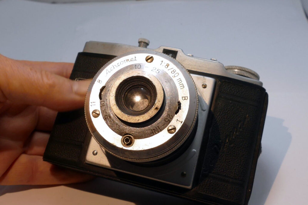 Dacora Digna 120mm Film Camera with Achromat 80mm f8 Lens medium format