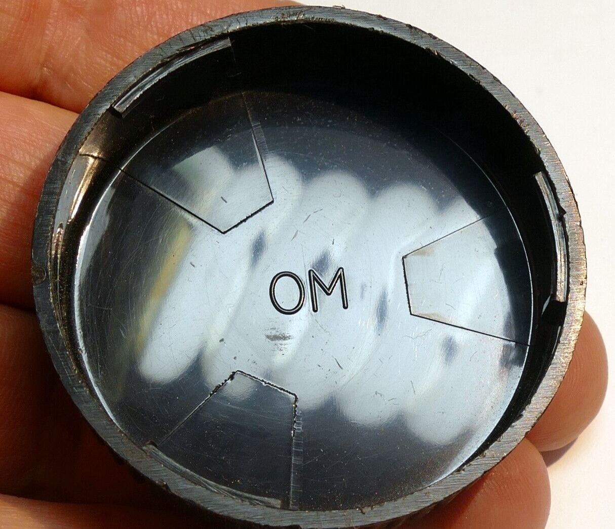 Olympus Rear Lens Cap manual focus for OM Zuiko 50mm f1.8 f1.4