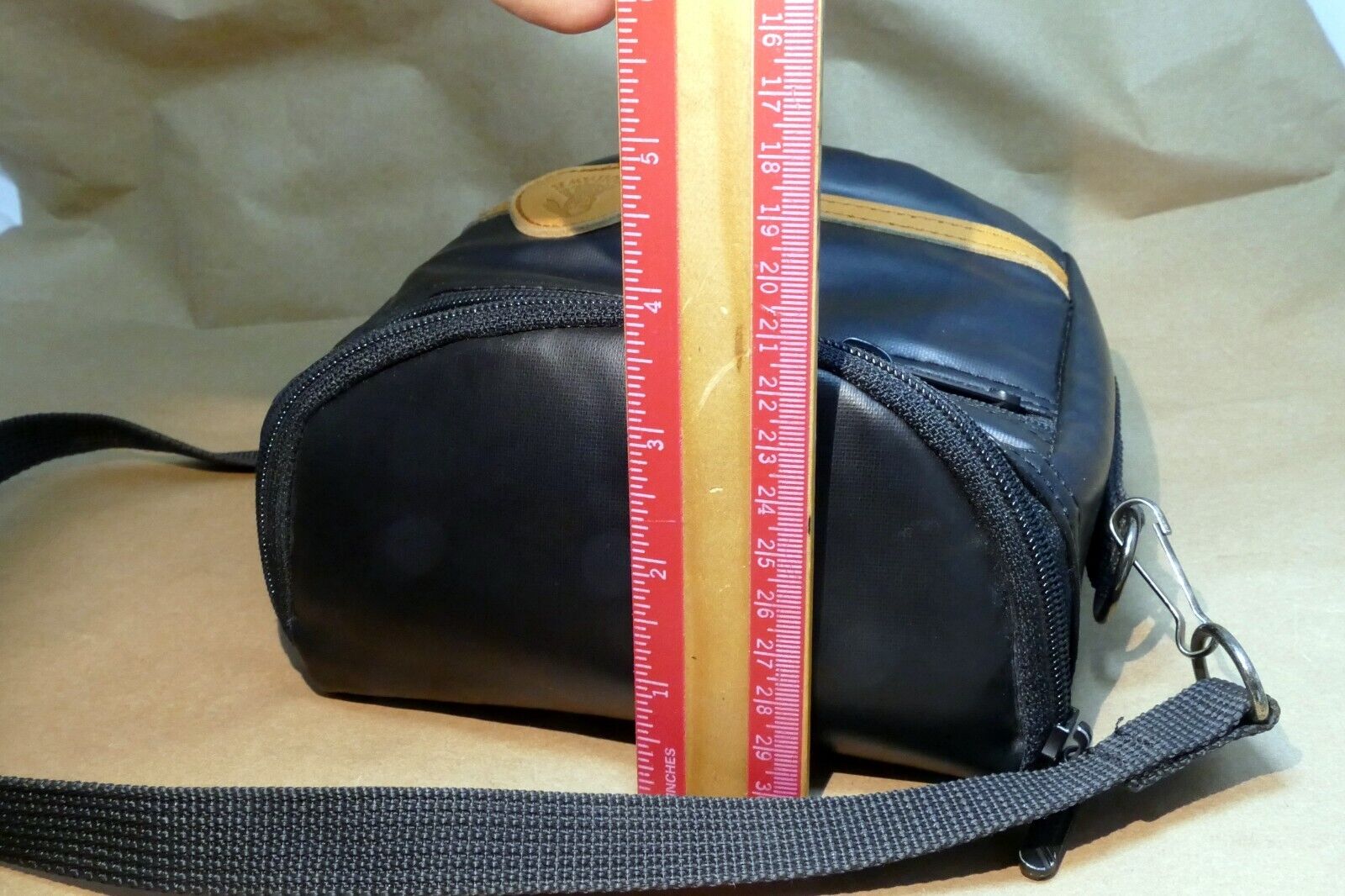 Mohawk digital camera messenger bag case with shoulder strap 6X5X3" native
