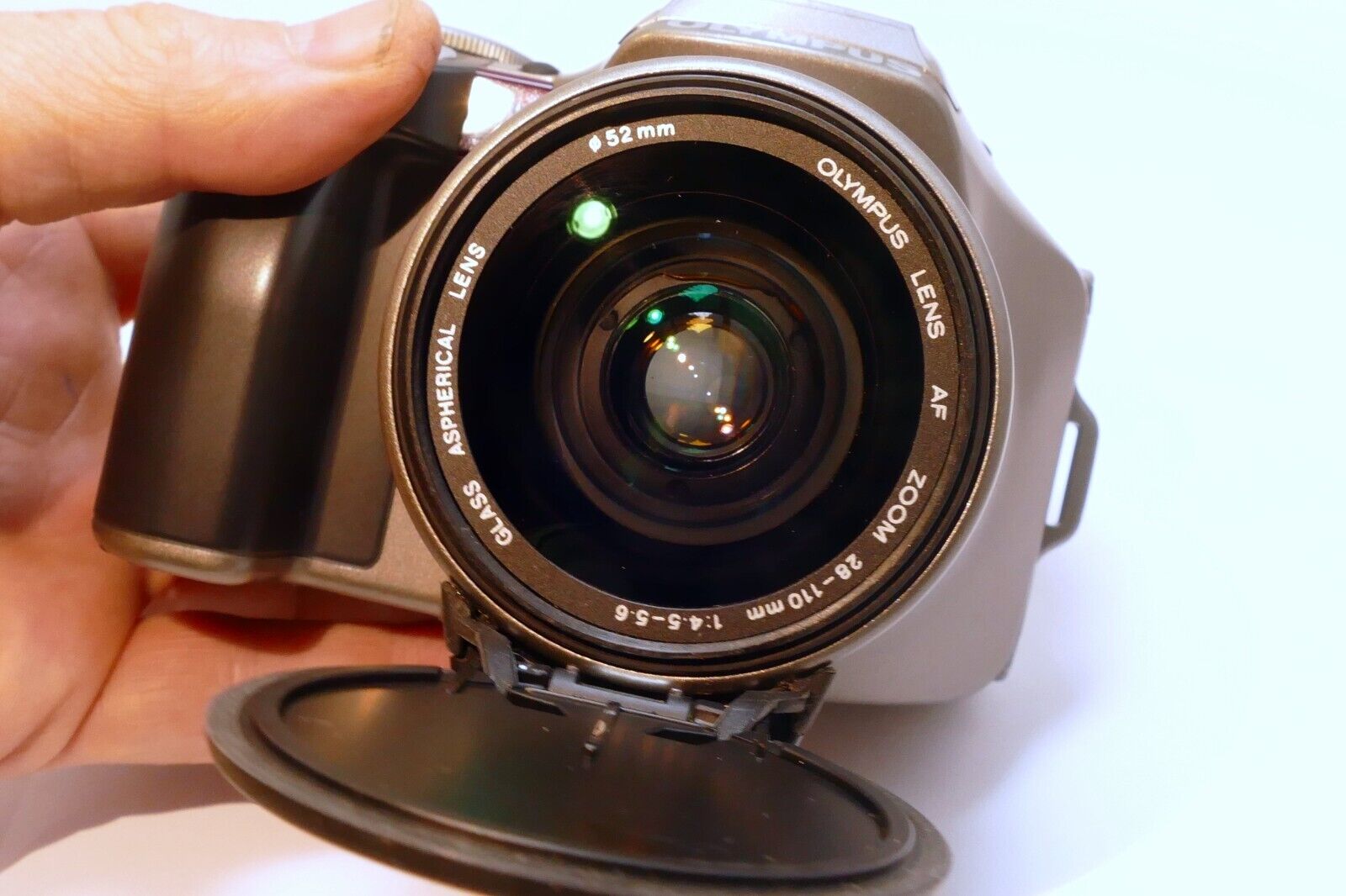 Olympus IS-30 DLX 28-110mm Zoom Lens High-Power Twin Flash Camera