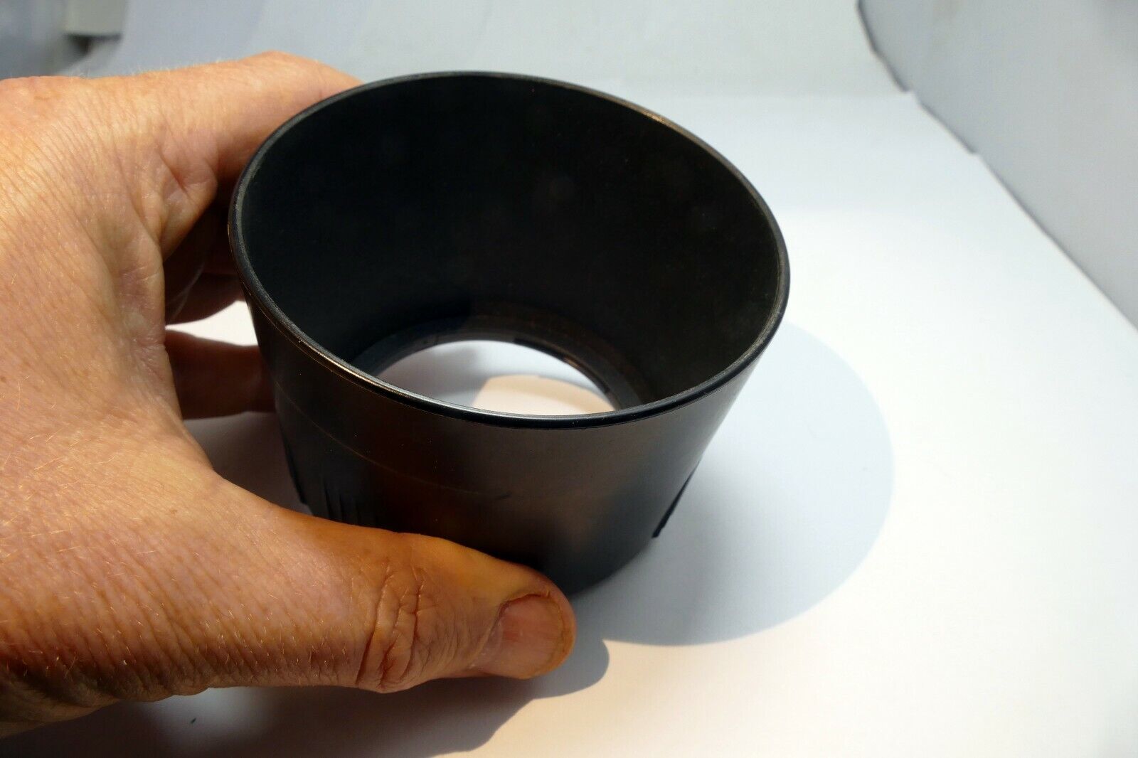 Sigma 635-01 Lens Hood Shade  for 70-300MM 4-5.6 AF DL MACRO Super 58mm rim