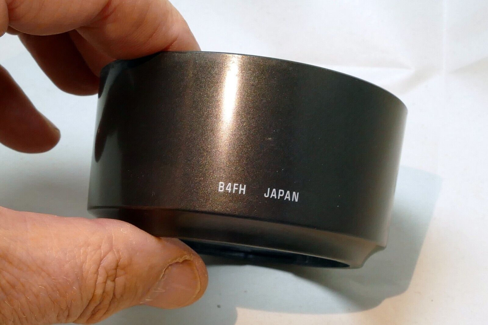 Tamron B4FH Plastic Lens Shade Hood for  28-200mm f3.8-5.6 AF (58mm)