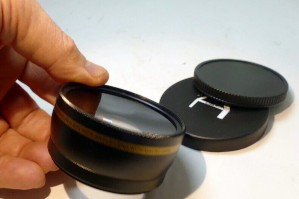 Acell HD 0.43X AF Wide Angle Lens with macro for 58mm rim (18-55mm IS)