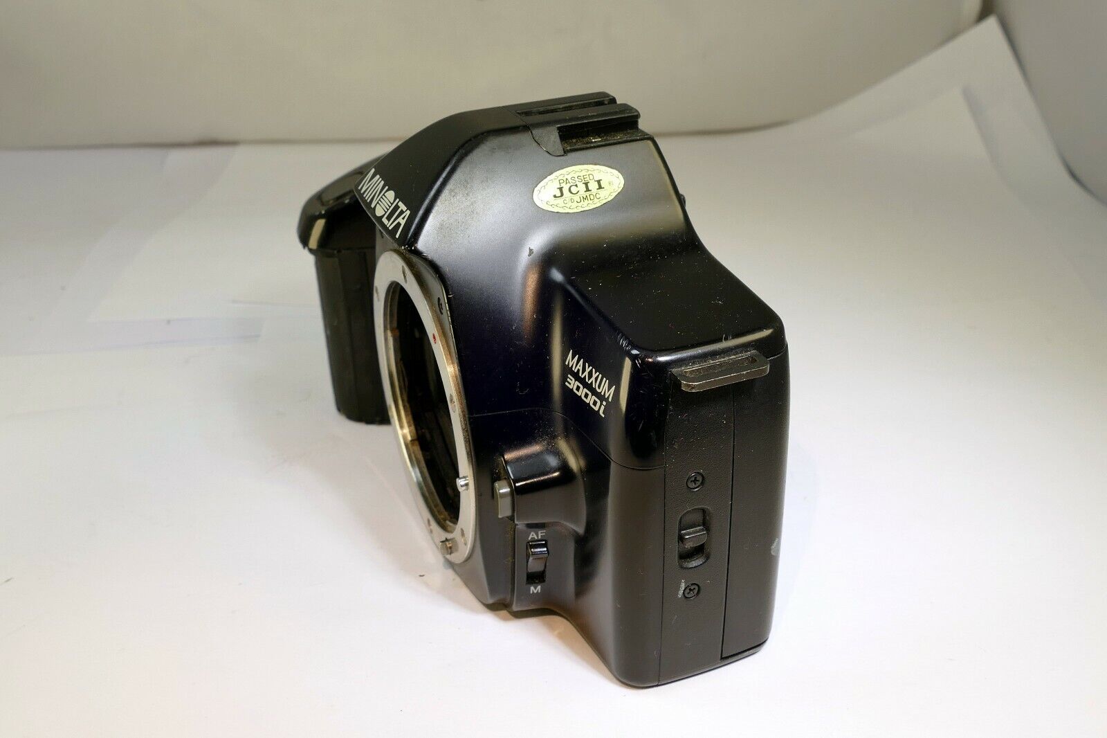 Minolta 3000i Film Camera Body only - Untested for Parts or Repair AS IS
