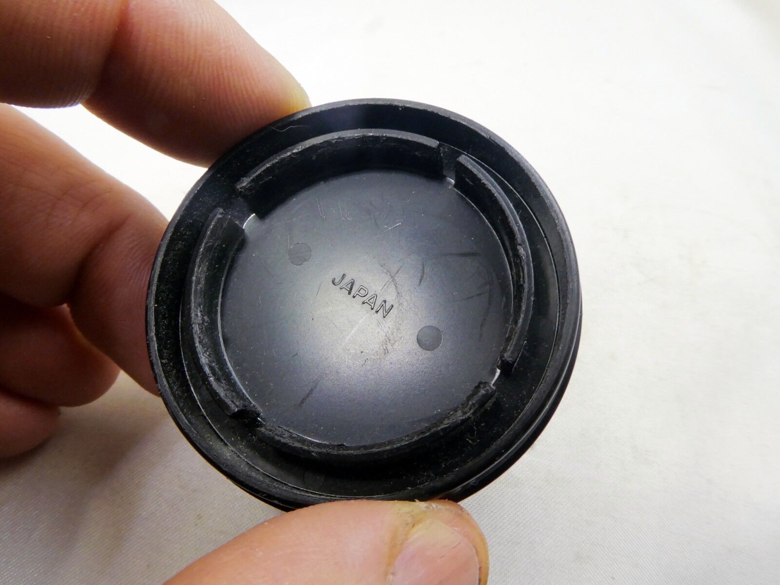 46mm ID Minolta Plastic Slip on for 44mm rim Front Lens Cap for camera