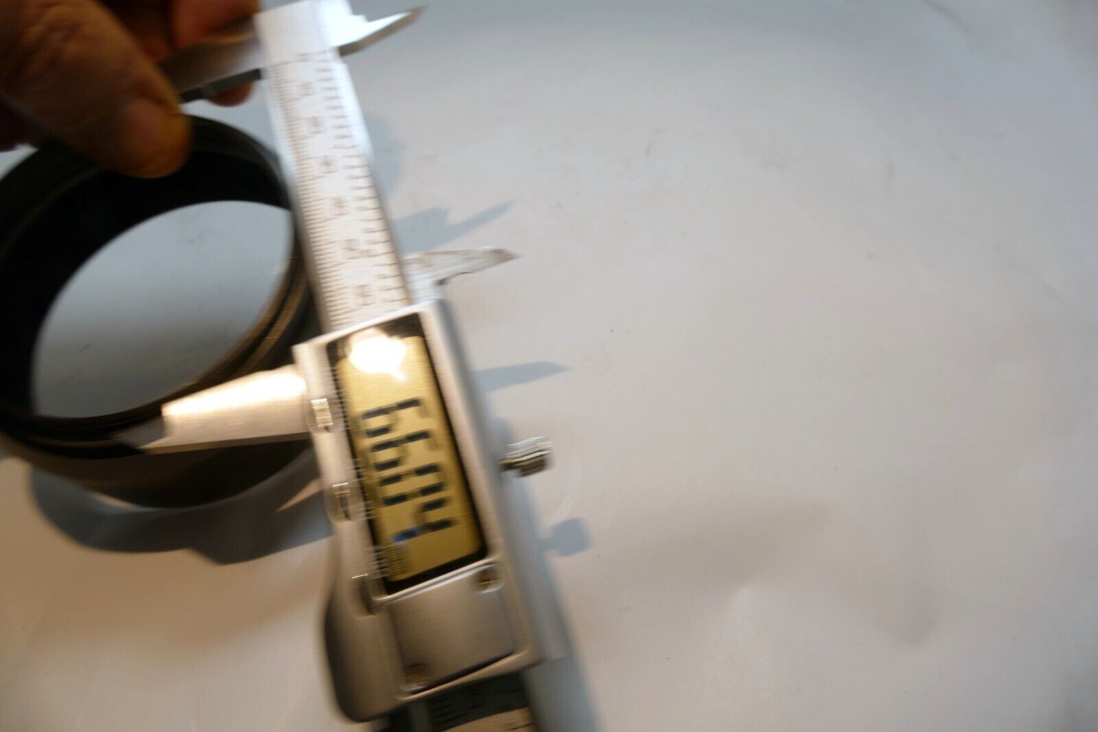 Konica 67mm Lens Hood For Hexanon 200 mm f/ 3.5 Genuine threaded metal