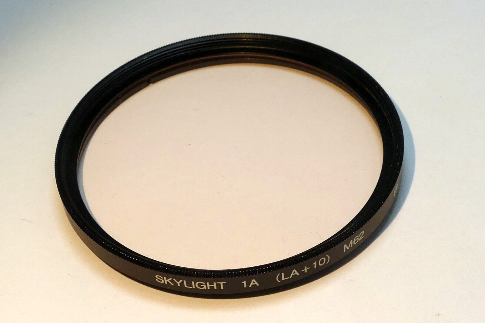 LA+10   62mm Lens Filter   Skylight 1A