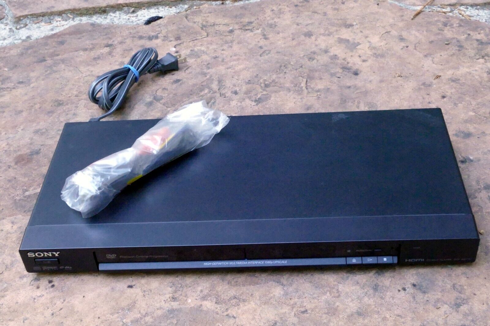 Sony DVP-NS77H CD DVD Player Dolby Digital 4K Progressive HDMI