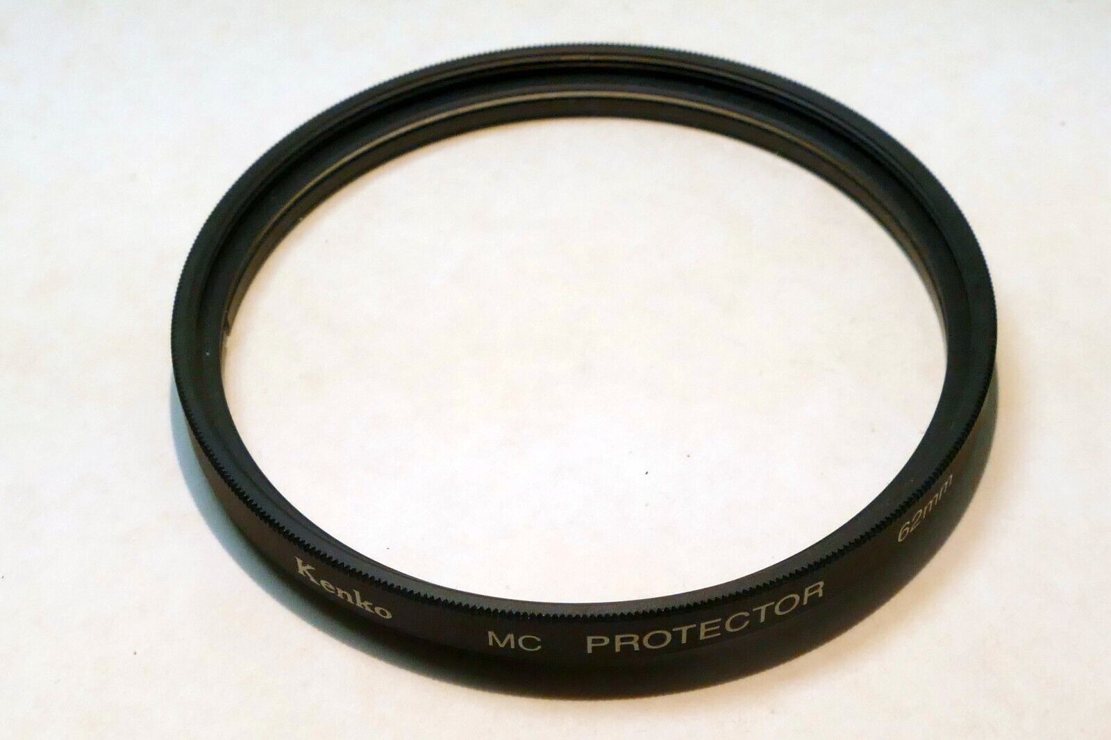 Kenko MC  62mm Filter UV multi-coated protector