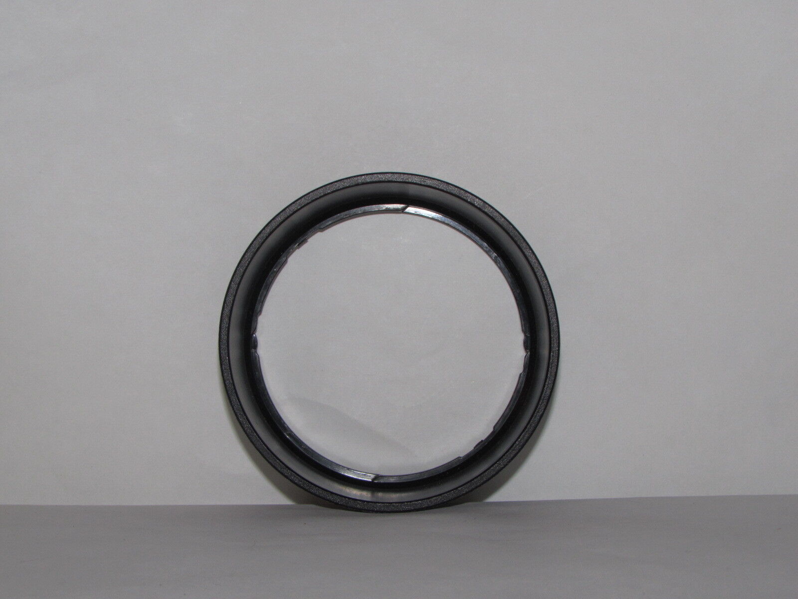 65.5mm ID Unknown brand Lens Hood Twist on type