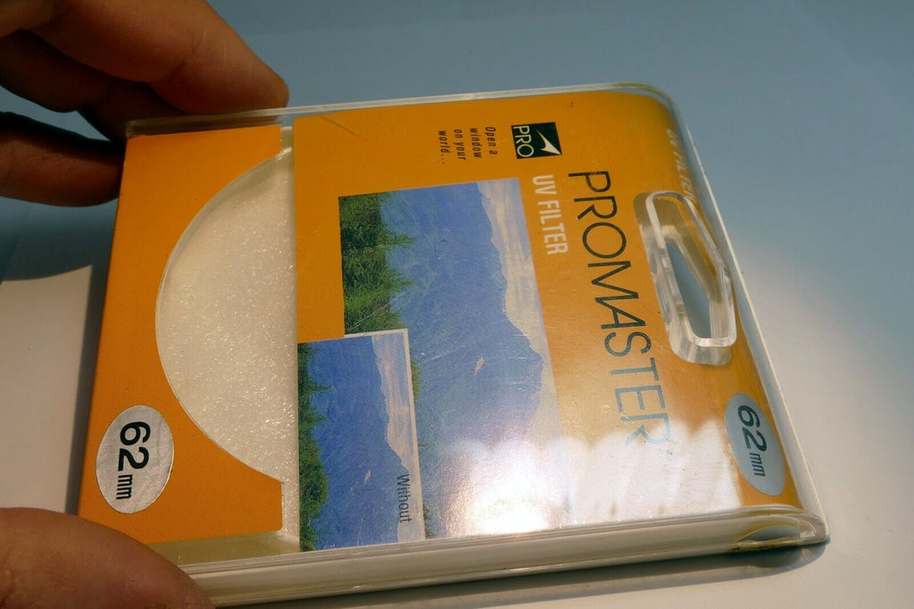 Empty Plastic  CASE for  Promaster 62mm  UV filter - empty