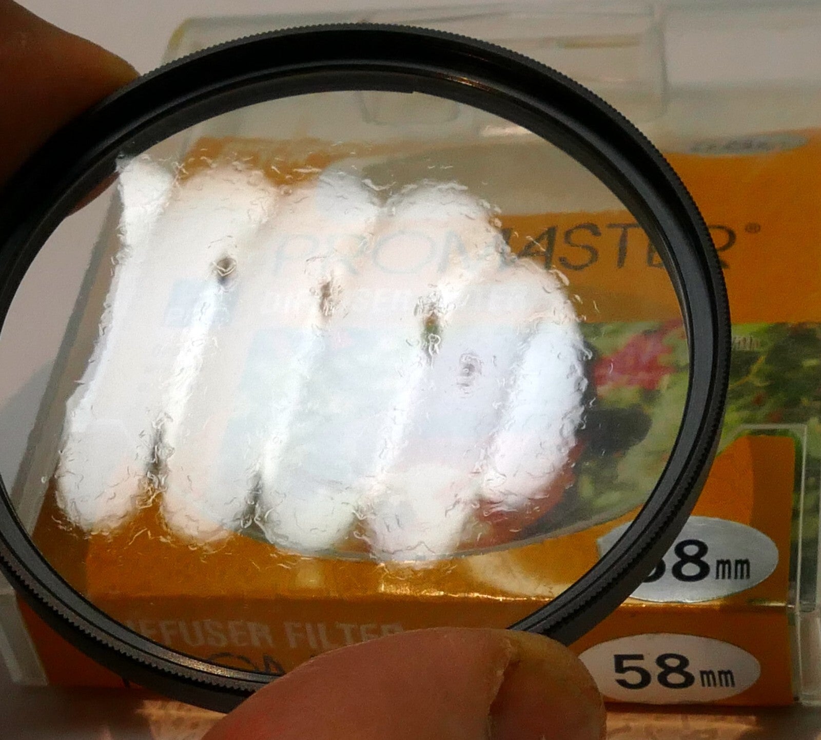 Promaster Diffuser Lens Filter 58mm Soft Focus for portraiture - DUTO