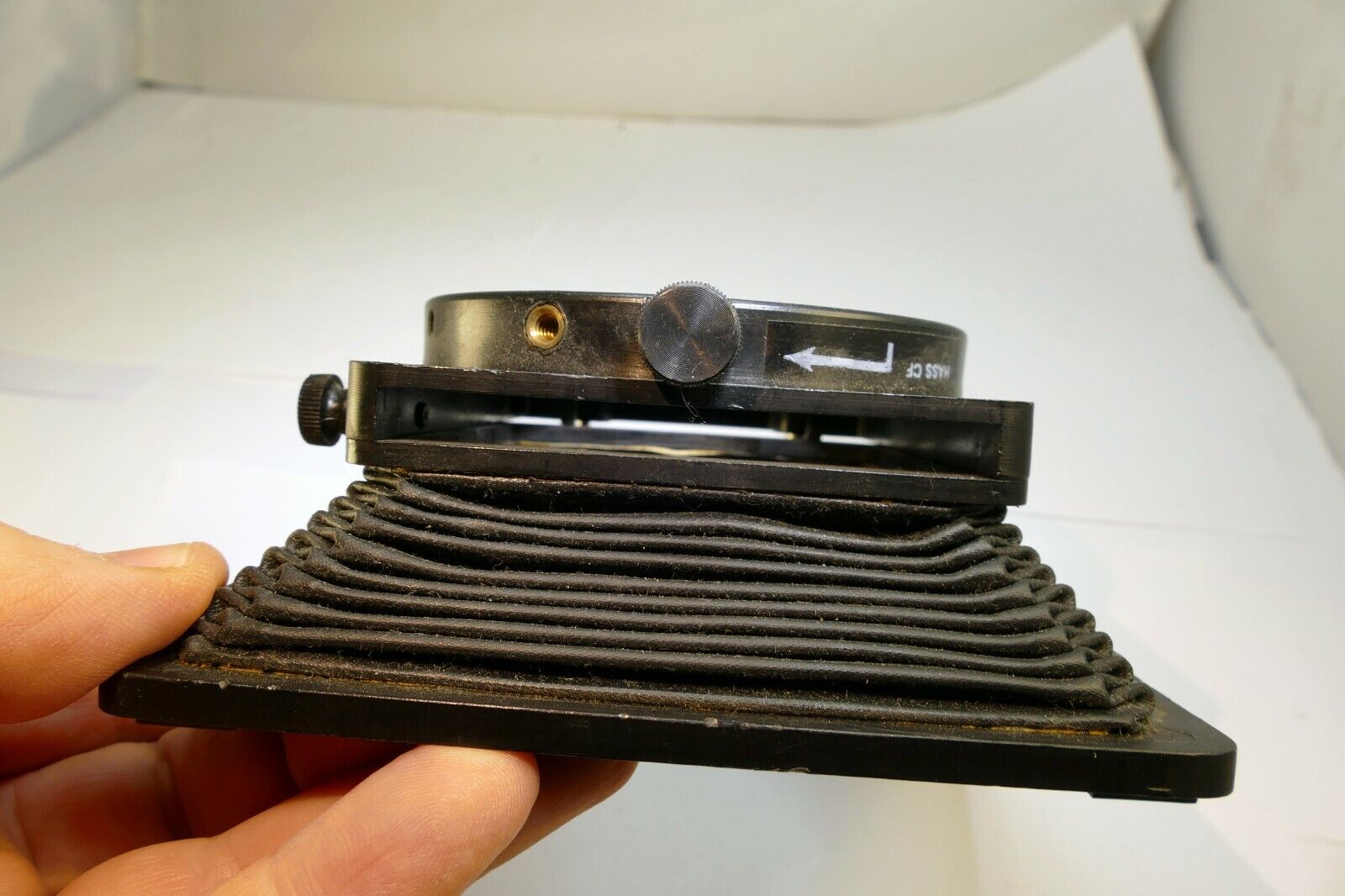 Lindahl Bellows lens Hood 31.1325 Bell-O-Shade Single 3X3 filter slot for CF 500