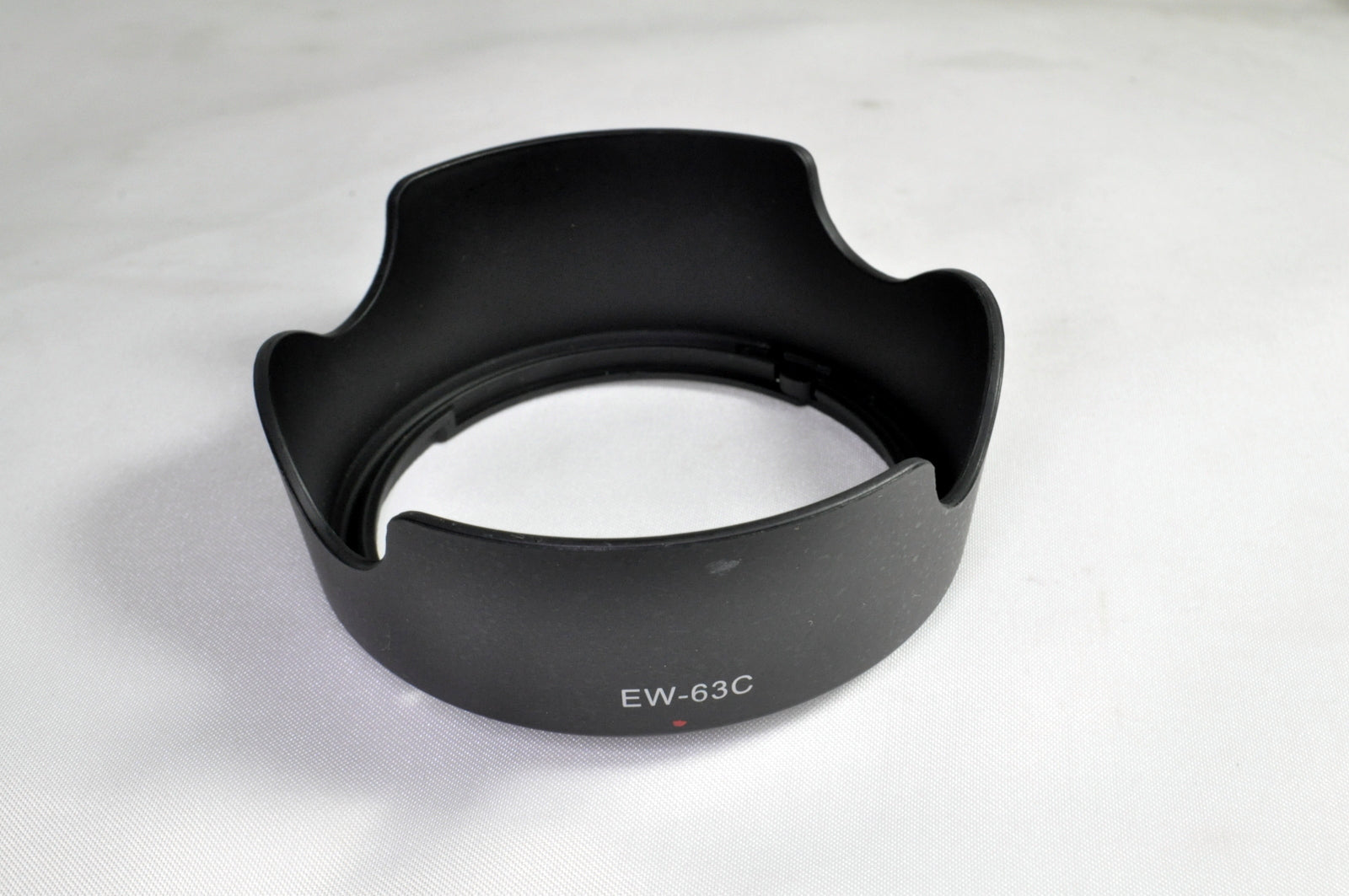 Aftermarket  EW-63C Lens hood For Canon EF-S 18-55mm f3.5-5.6 IS STM II EOS