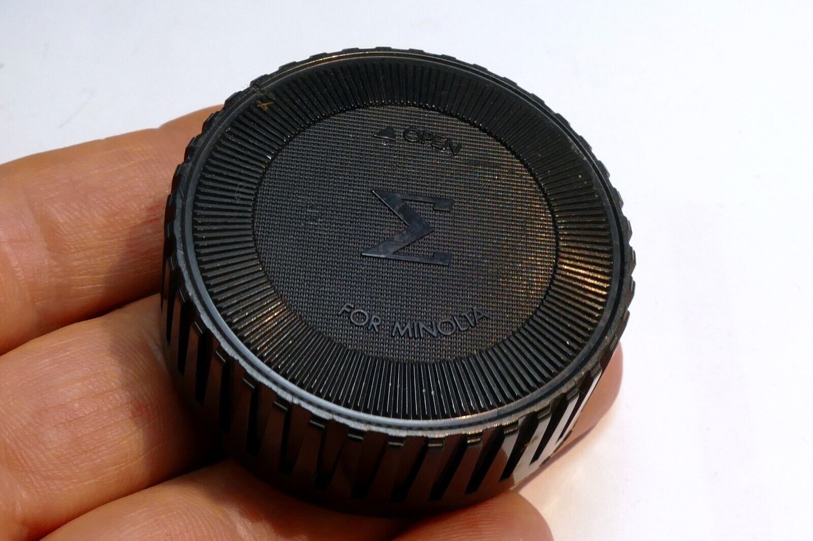 Sigma Rear lens cap for  Minolta MD SR mount  28-70mm 35-80mm 28mm