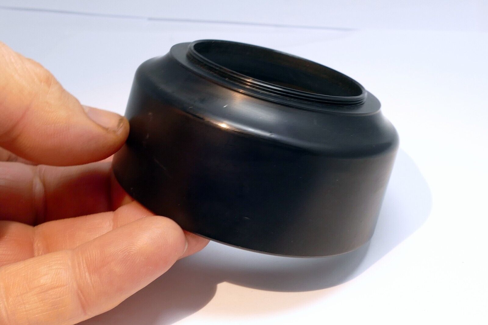 52mm lens hood shade threaded screw in for 50mm f2.8 macro 90mm