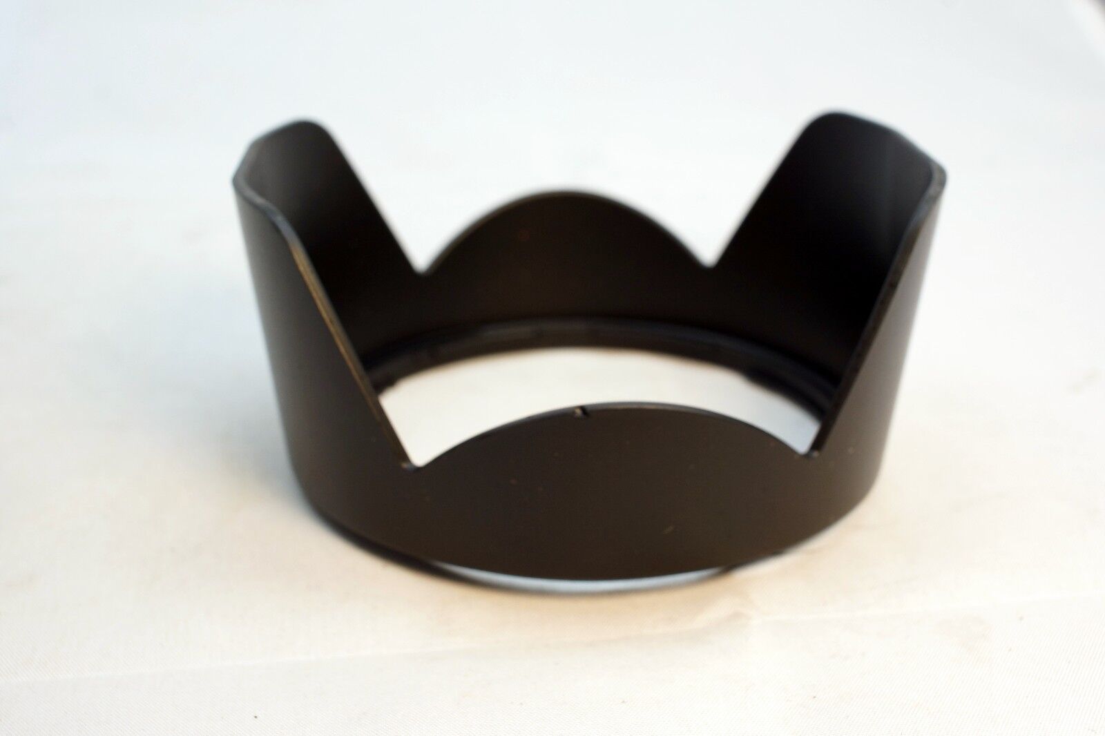 HB-N102 Lens Hood for Nikon 1 10-100mm f4.5-5.6 NIKKOR Lens