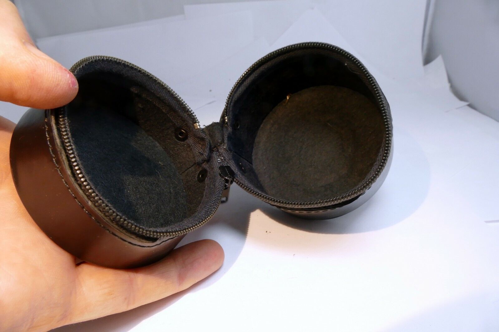Vivitar HARD CASE for lens 2X teleconverter lens 50mm f1.9 or f2