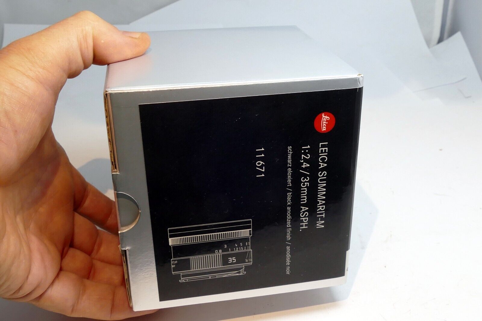 An Empty Box (only ) for 11671 Summarit-M 35mm f2.4  ASPH.  lens