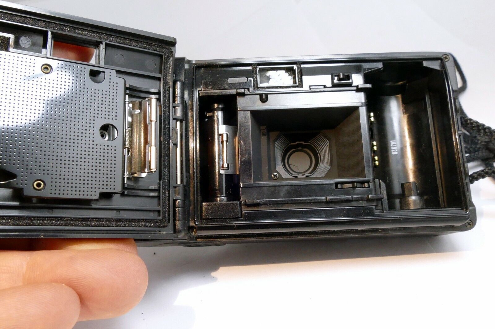 Olympus Inifnity S 35mm camera w/ 35mm f3.5 lens -  for parts AS IS