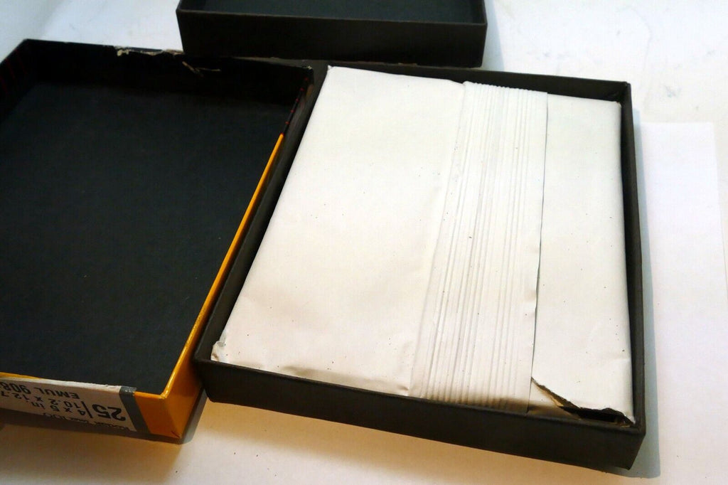 Kodak 100 Tmax 4x5 film, 25 sheets,  exp 1997 - might be exposed / damaged