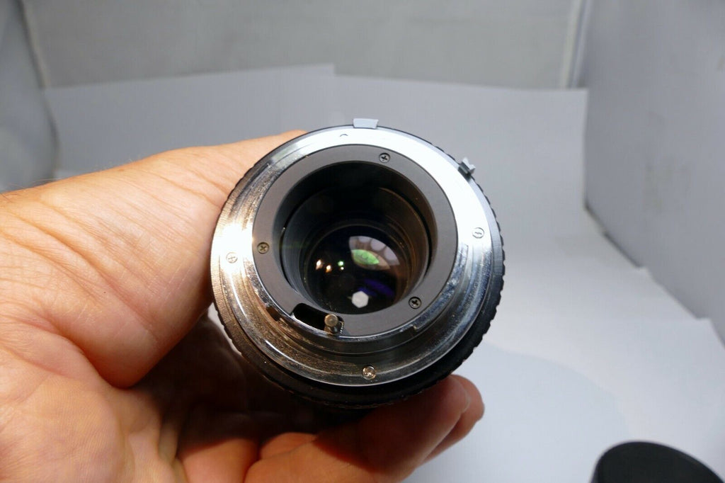 Albinar ADG 80-200mm f3.9 Minolta MD lens mount telephoto  manual focus zoom