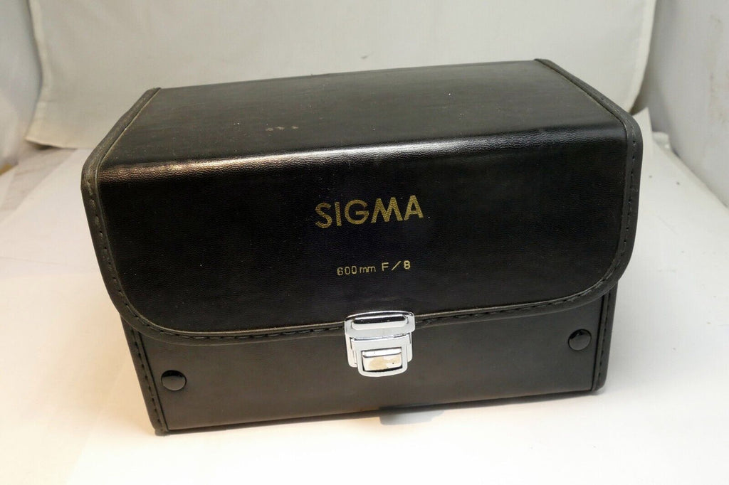 Sigma hard Case w/ Strap 3X6" for  24-70mm f2.8 APO EX HSM lens