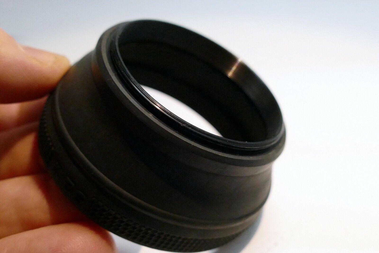 52mm rubber lens hood shade for normal 50mm f1.8 to medium telephoto 85mm f2.8