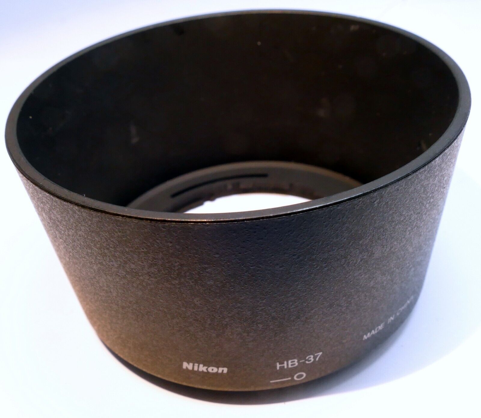 Nikon HB-37 Lens Hood for  AF-S 55-200mm f/4-5.6G VR DX & VR II OEM Genuine
