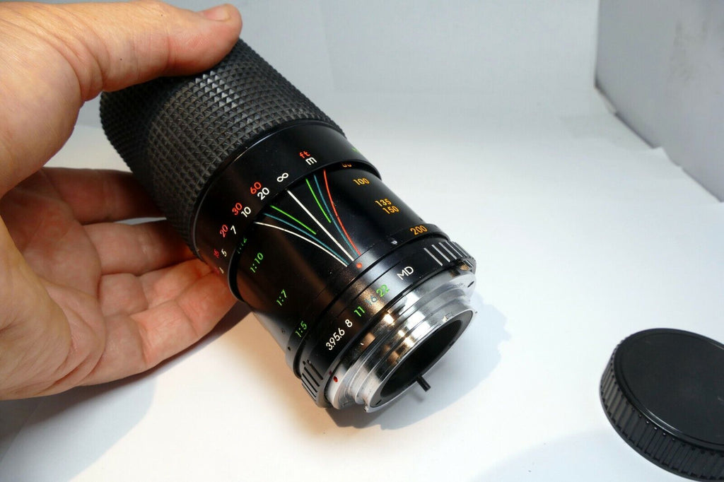 Albinar ADG 80-200mm f3.9 Minolta MD lens mount telephoto  manual focus zoom