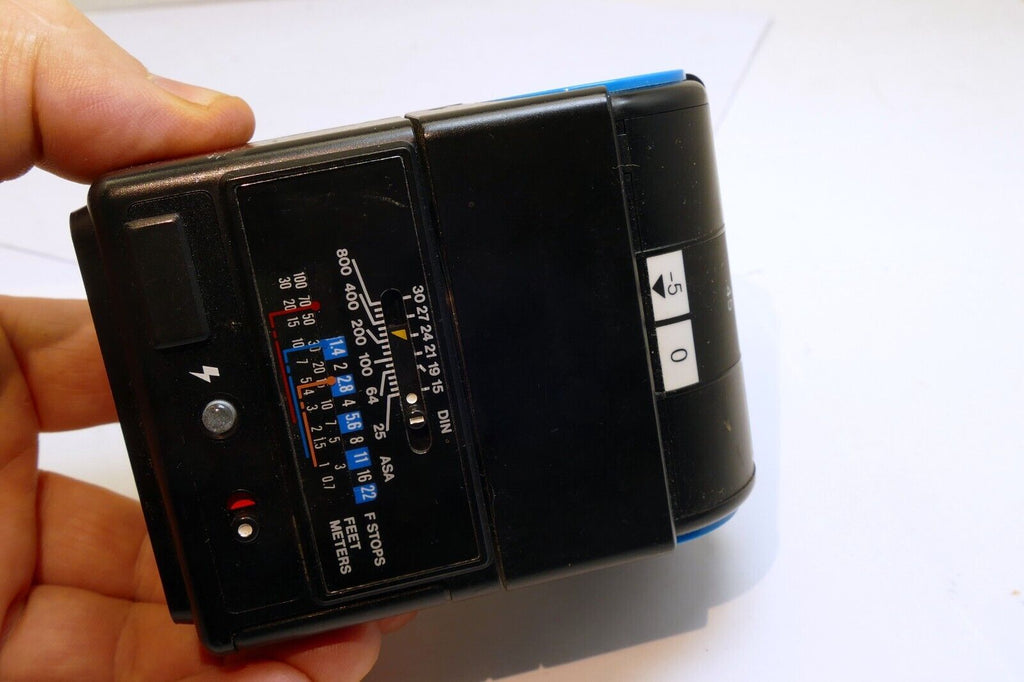 Vivitar Auto Thyristor 3700 - not working missing dedicated module - AS IS parts