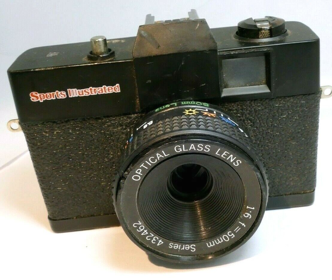 Sports Illustrated 35mm camera not working, damaged  -  for parts AS IS
