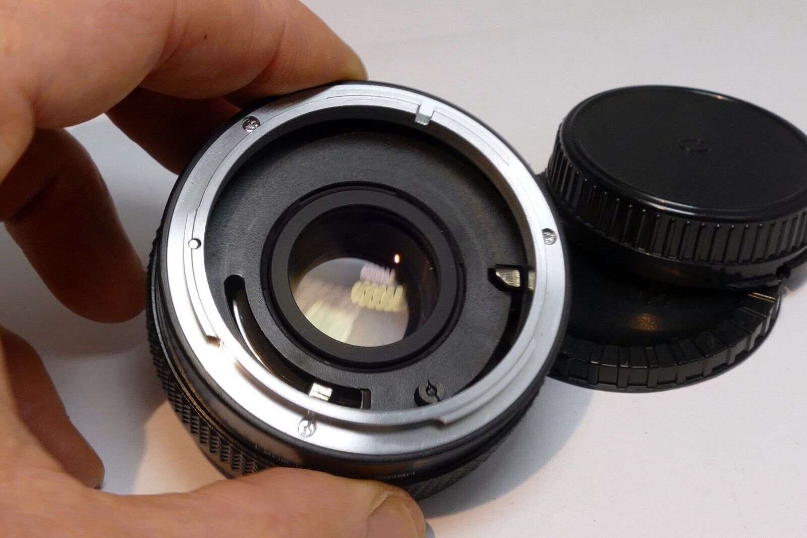 Vivitar Multi-Coated 2X Lens teleconverter for FD Canon mount manual focus lens
