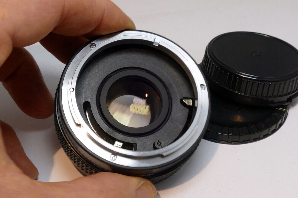 Vivitar Multi-Coated 2X Lens teleconverter for FD Canon mount manual focus lens