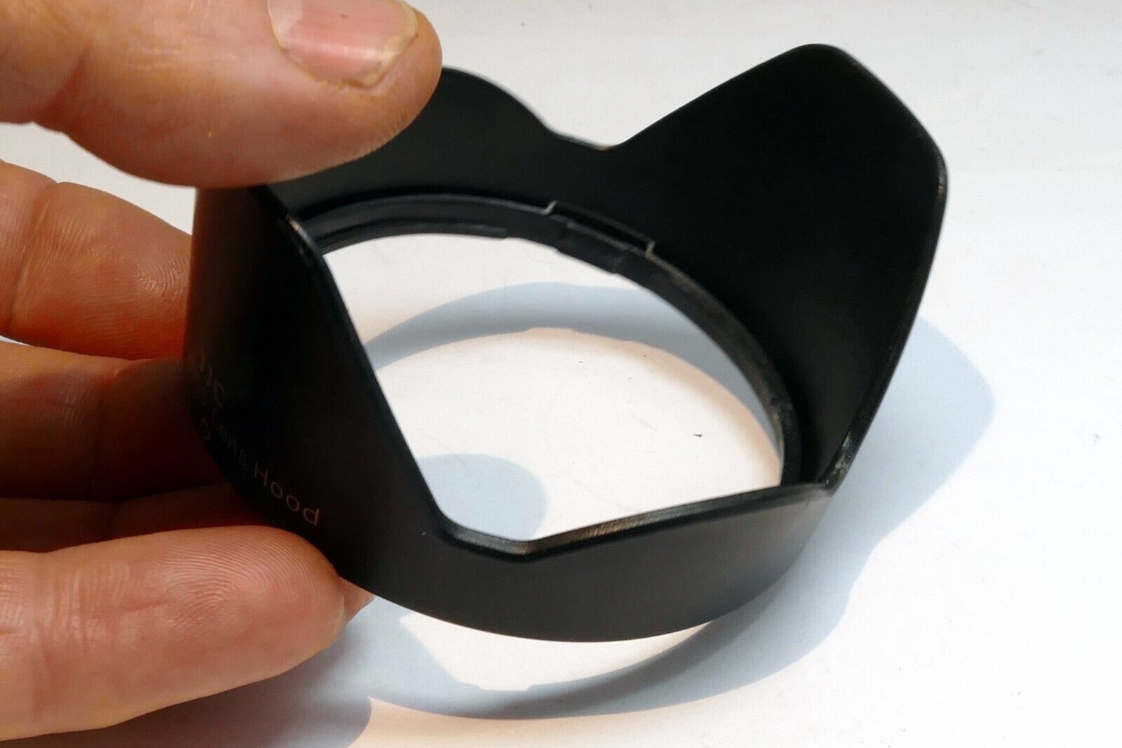 Replacement Lens Hood Shade for  14mm/18-55mm XF 14 f2.8 R, XF 18-55 mm f2.8-4 R