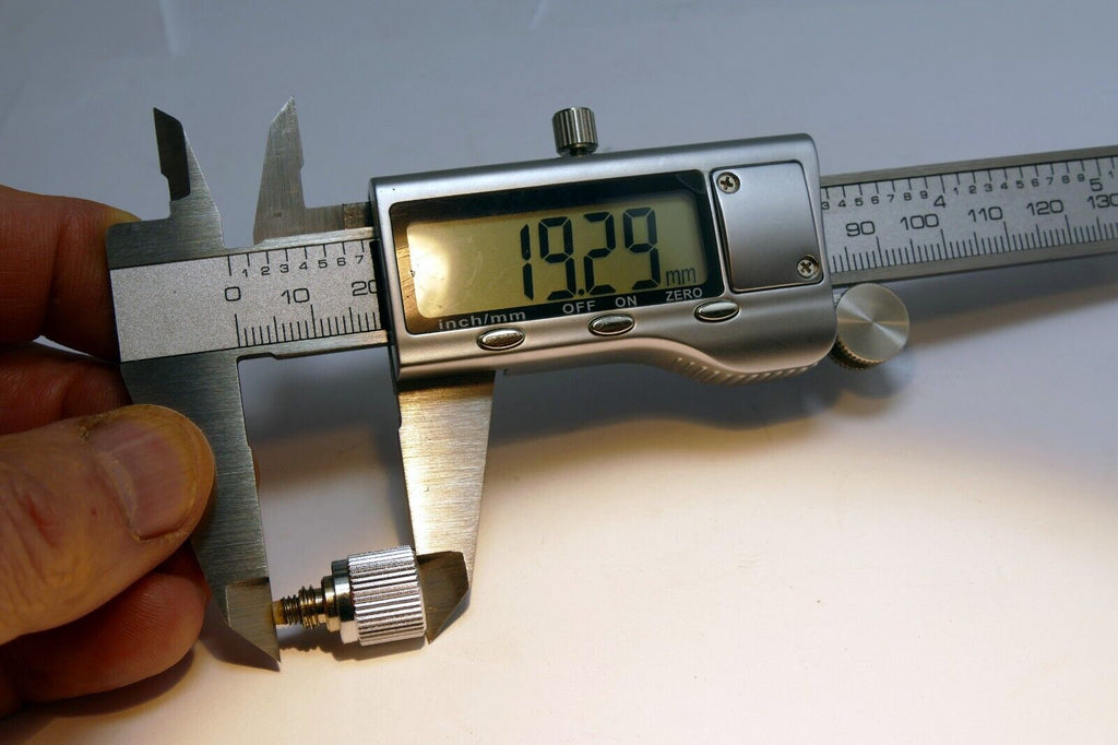 Mamiya 1/4"  Screw Knob for Bellows RB67 Camera or hood