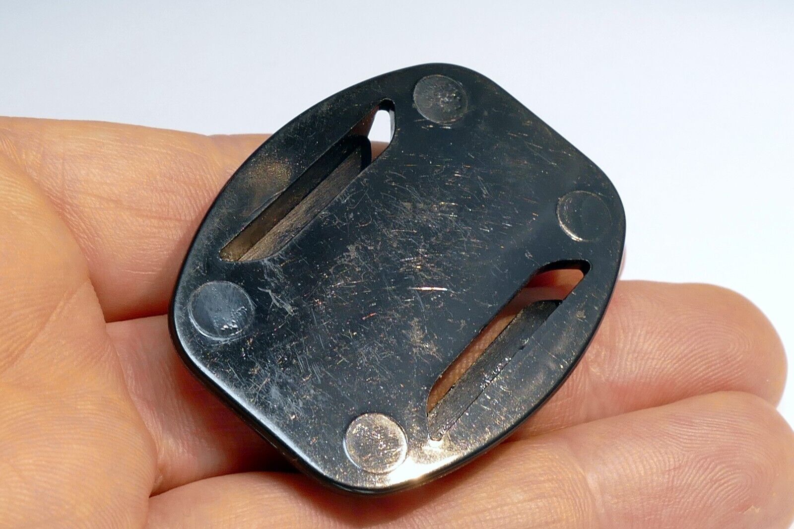 GoPro Flat surface Mount   camera snap on type