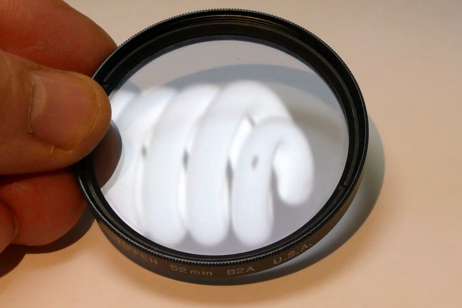 TIFFEN 52mm Filter 82A  made in USA increase by 200K to 3200K