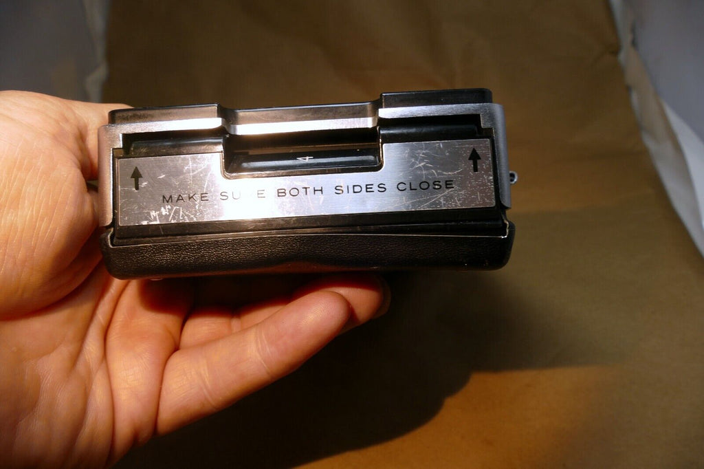 Mamiya RB67 Polaroid 4 Land Film Back