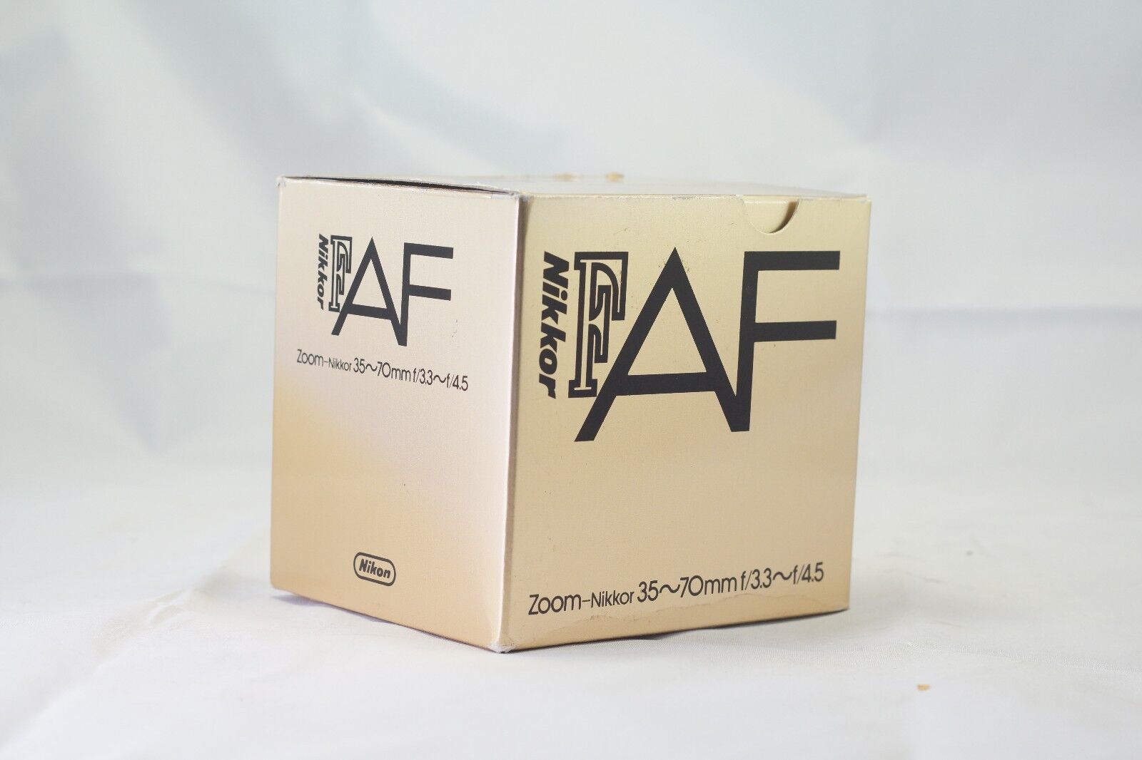 Empty Box for Nikon AF zoom  35-70mm f3.3-4.5  Nikkor  lens