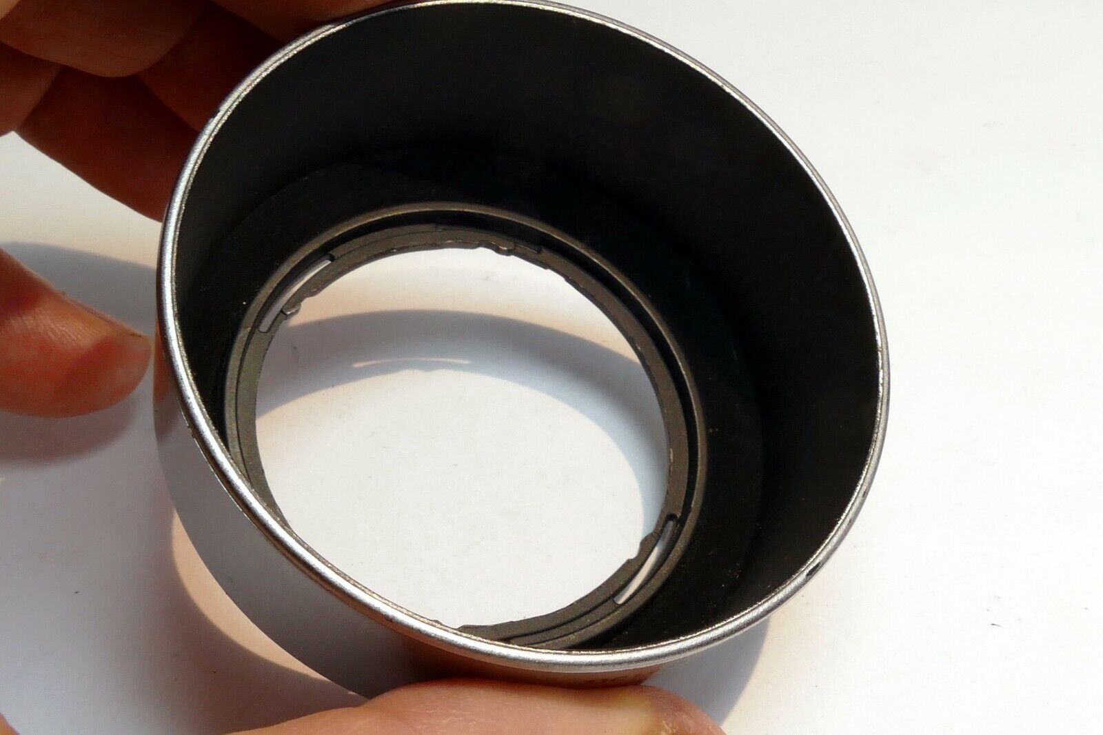 LH-40B Replacement Bayonet Lens Hood Shade Olympus Zuiko Digital 45mm f1.8