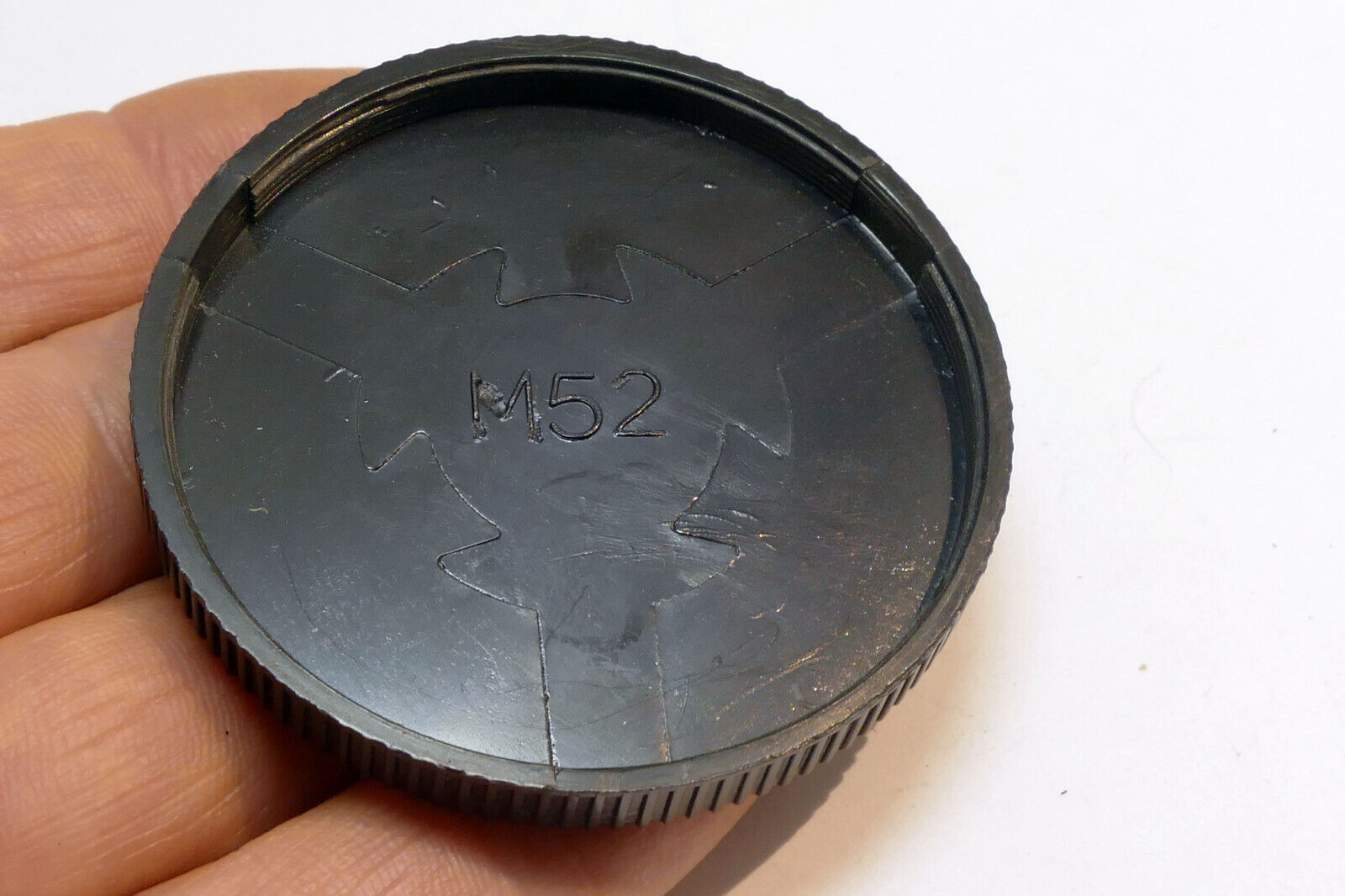 52mm Female thread Screw in Plastic Rear Lens Cap for 52mm filter stack