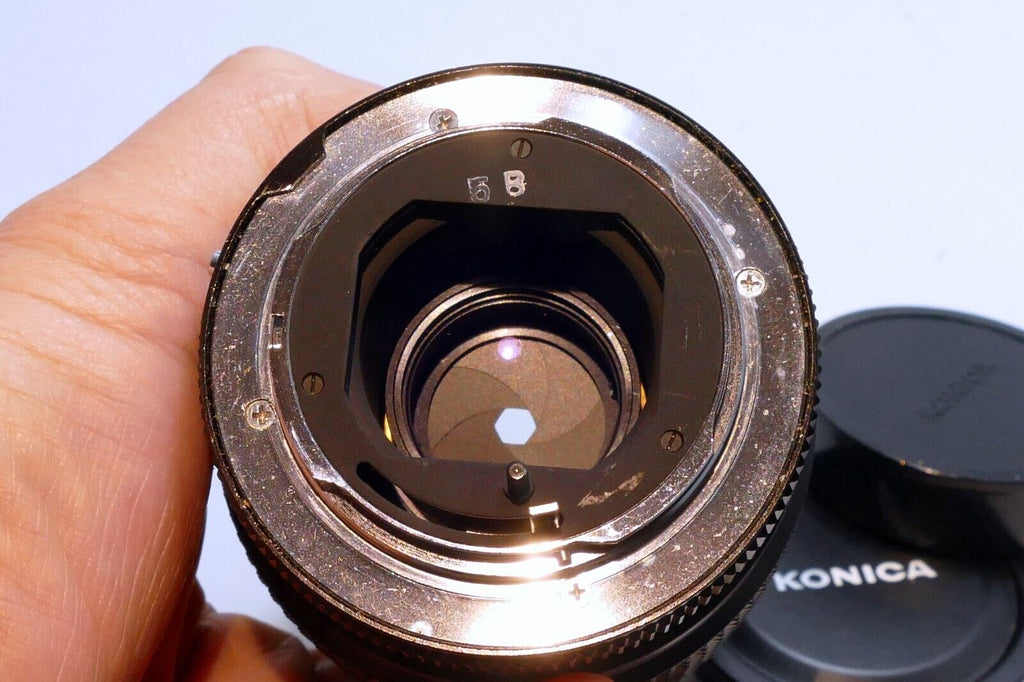 Konica 135mm F/3.5 Hexar AR Mount Lens w/ caps telephoto - Mint condition
