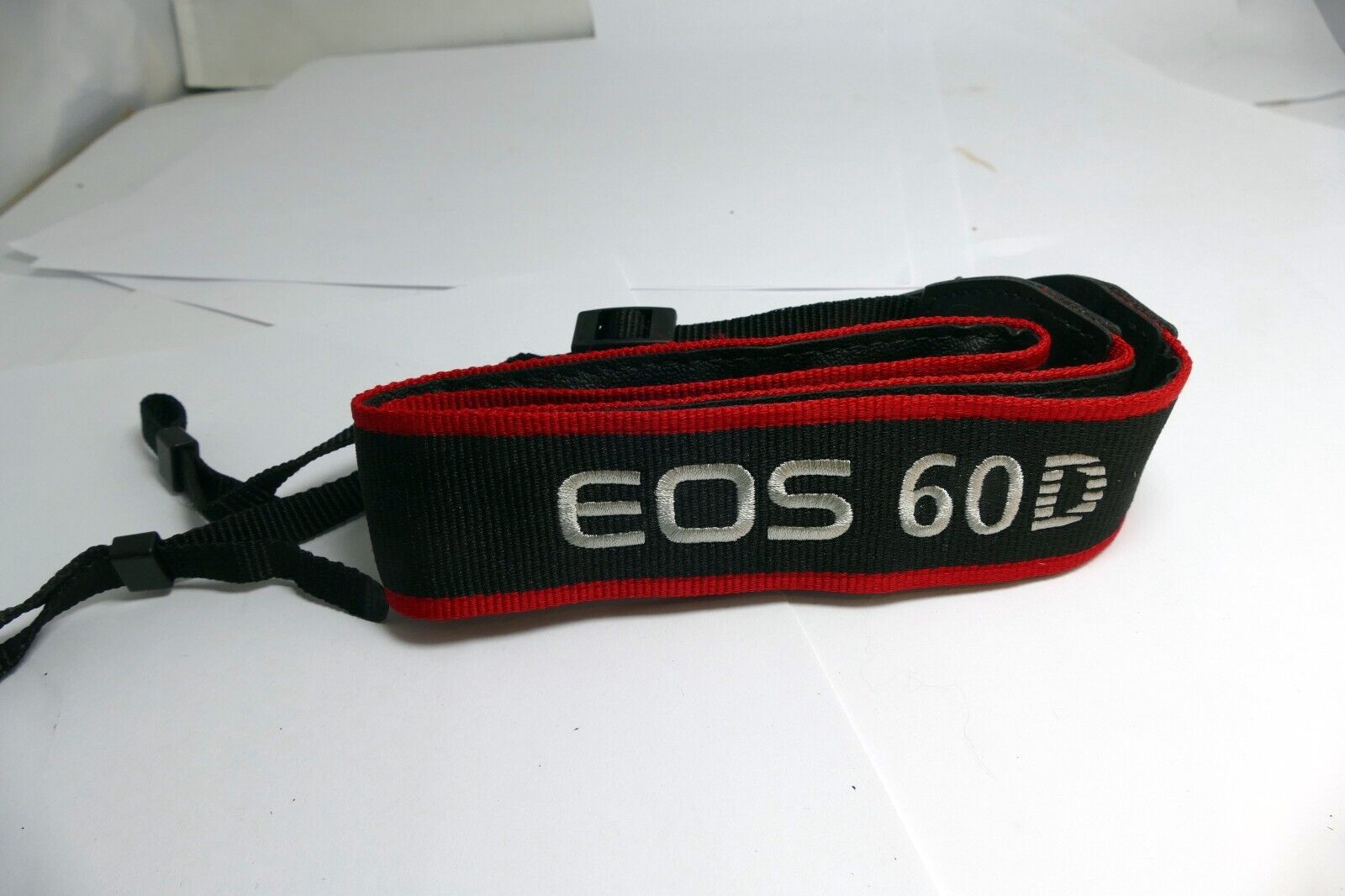 Canon EOS 60D Digital Camera Neck Shoulder Strap Black-Red - Genuine MINT