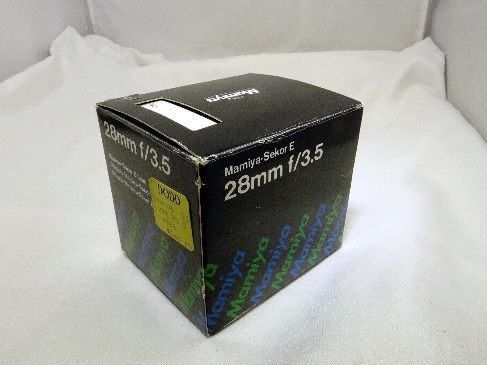 Empty box for Mamiya Sekor 28mm f3.5 E ZE with foam Lens