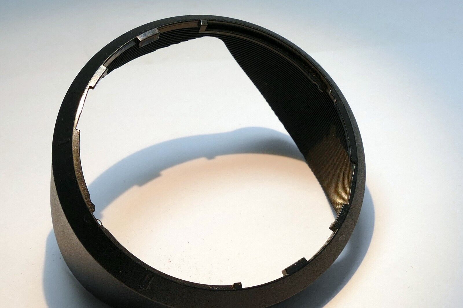 67mm Lens Hood Shade twist on type