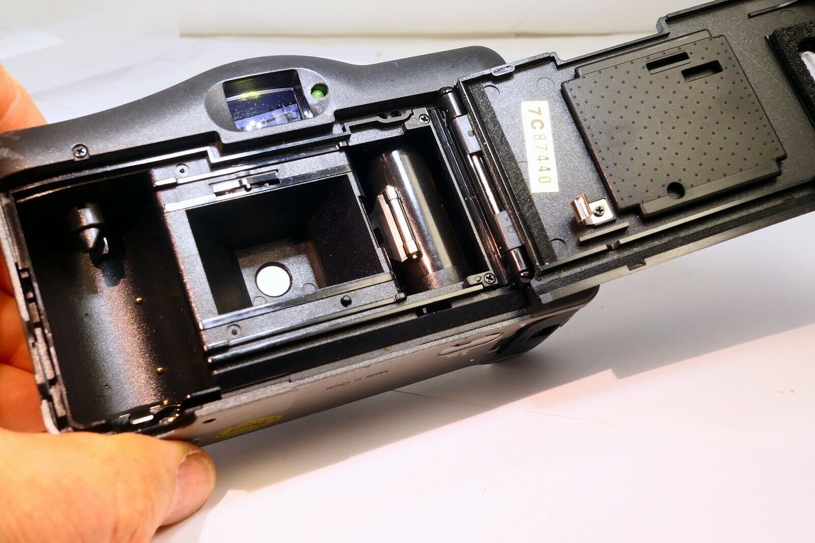 Bell & Howell Big Finder auto focus point and shoot Camera BF 905