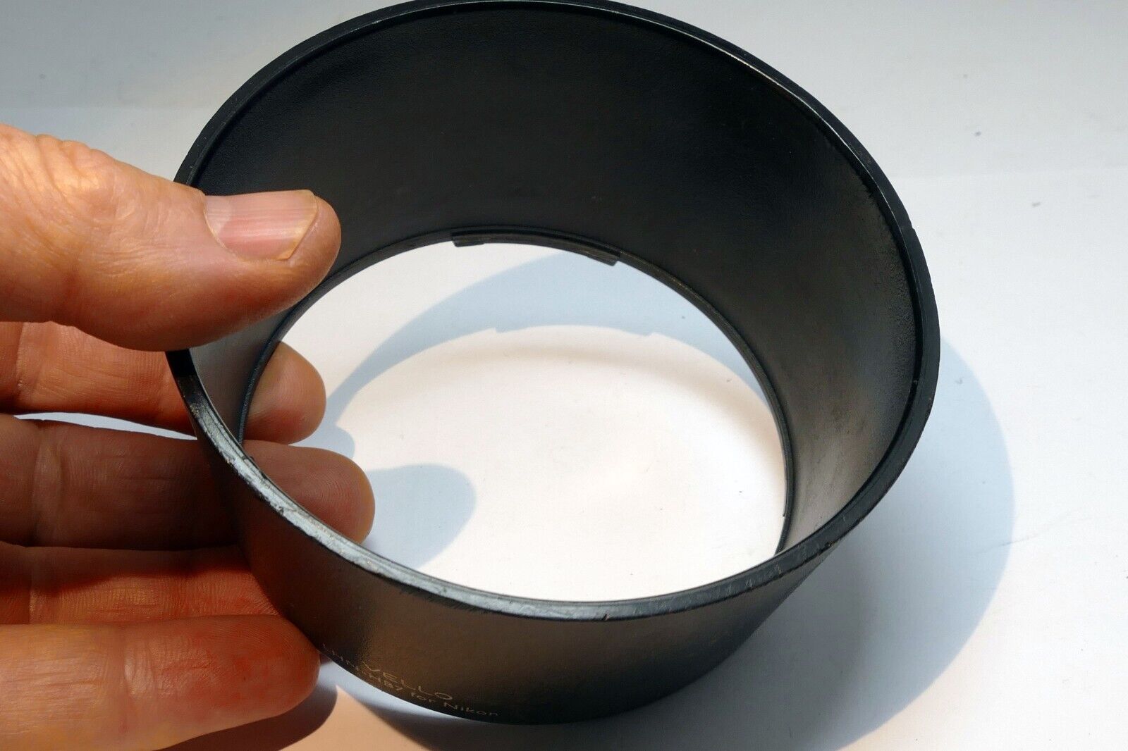 Aftermarket  HB-7 Lens Hood Shade for  Nikon AF Nikkor 80-200mm f/2.8D ED (77mm)