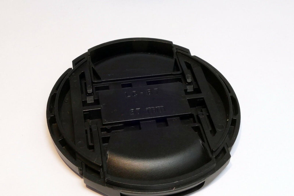 67mm snap on type Lens Front Cap black  plastic